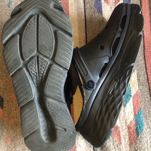 Foamies Skechers Black Size 10 Slip Ons - Picture 7 of 10
